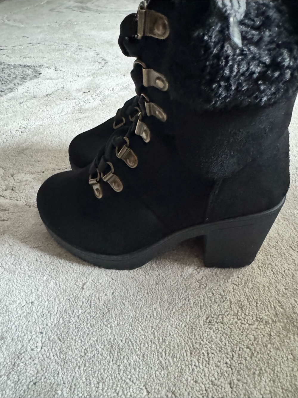Fashion Nova Kids Black Faux Suede Lace-Up Block Heel Boots with Faux-Fur Cuff